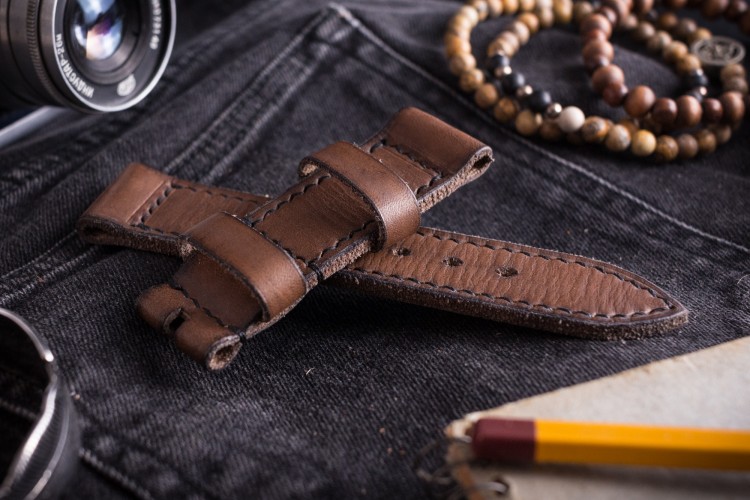 MV003 Antiqued Handmade Vintage Brown Leather Strap With